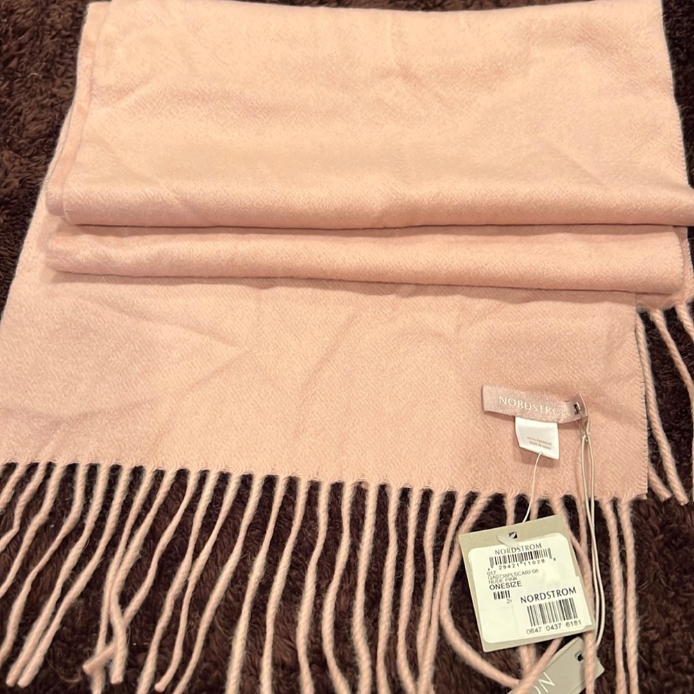 Brand new with tags Nordstrom Nude Pink scarf